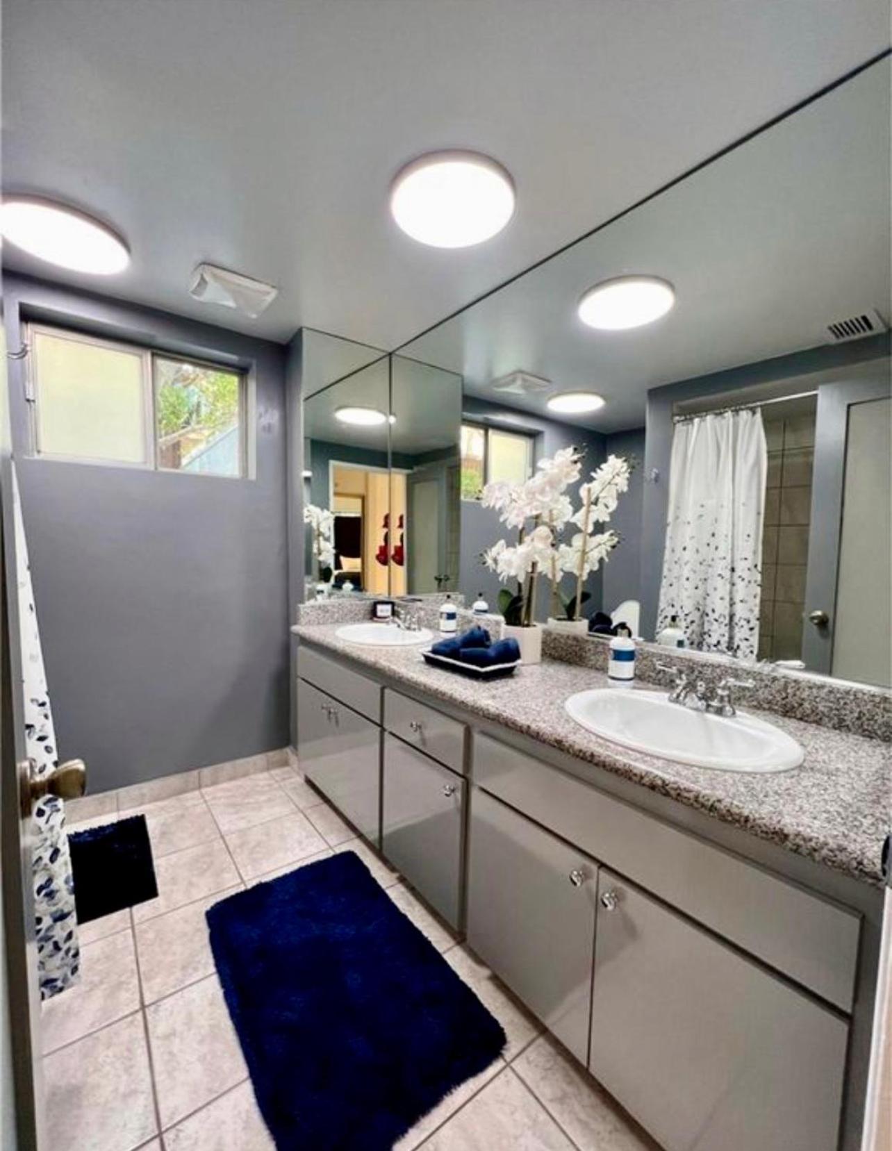 Amazing Large 2 Bedroom West Hollywood Apartment 로스앤젤레스 외부 사진