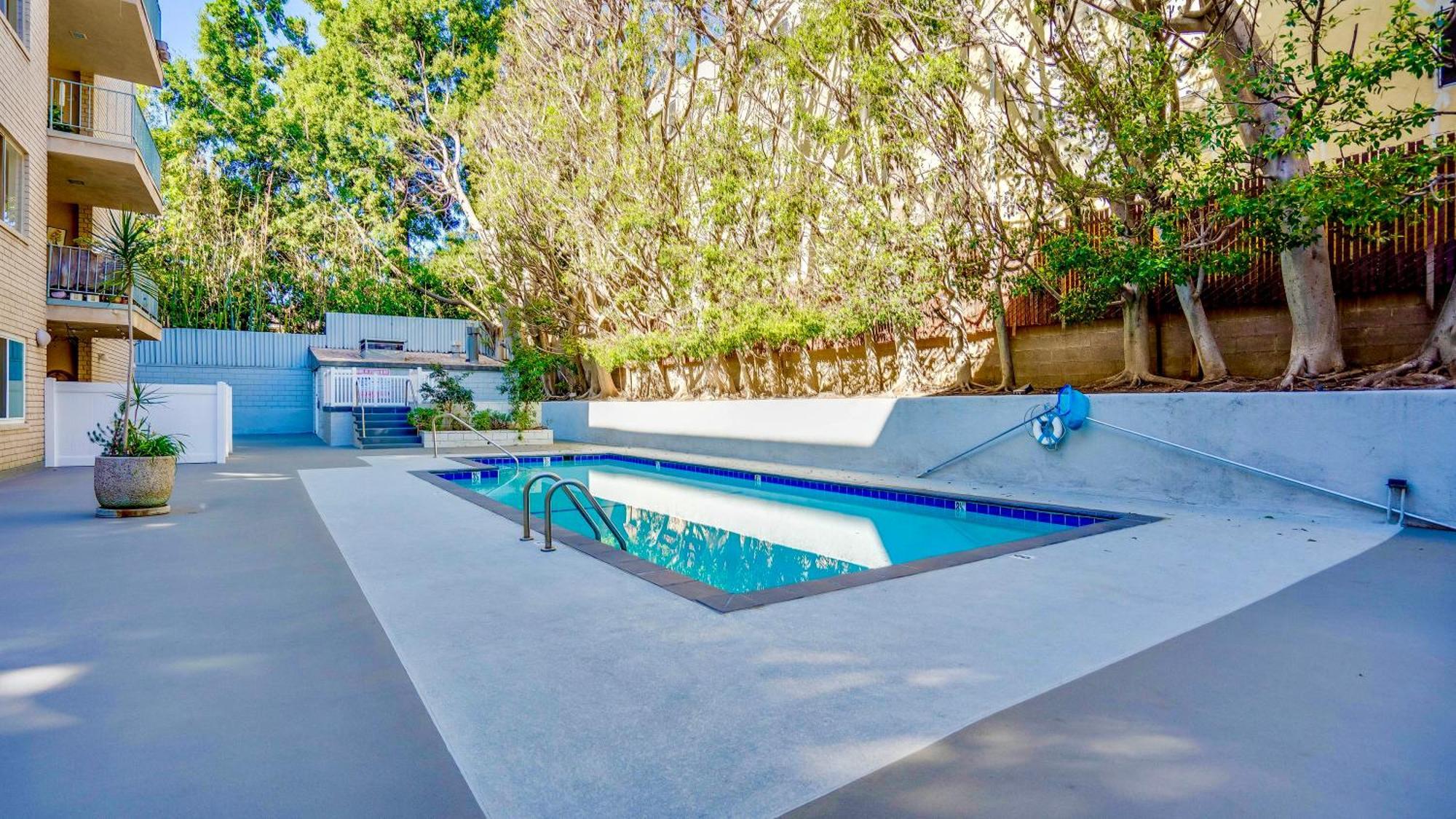 Amazing Large 2 Bedroom West Hollywood Apartment 로스앤젤레스 외부 사진